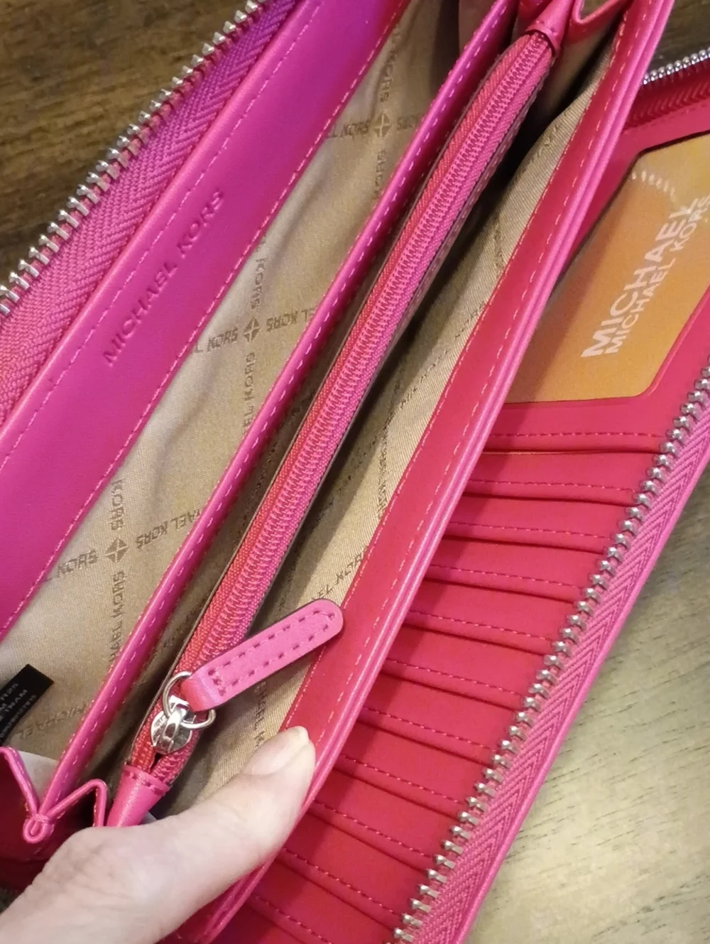 Michael kors large quilted wristlet wallet new